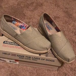 BOBS Memory foam shoes